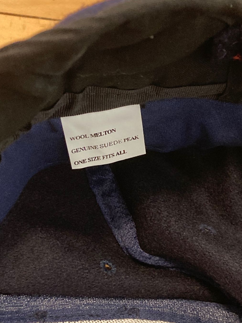Copricapi, berretti & cappellini: Vintage Y2K Winter Cap Wool Leather New – Usato da Zürich venduto da le_souk 9