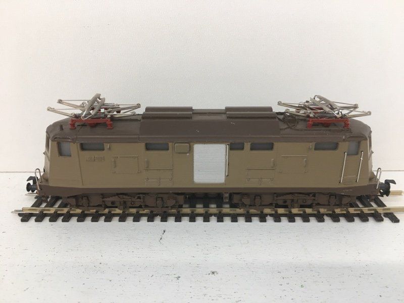 Märklin Modelleisenbahnen: Märklin H0 3035 Elektrolokomotive E 424 FS braun – Gebraucht aus Büsserach von ModellbahnDepot 1