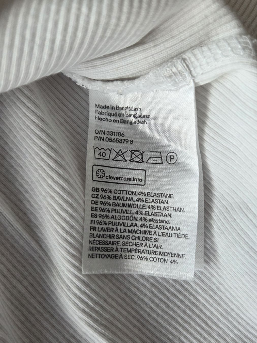 H&M Tops: Geripptes Top weiss Gr. S – D'occasion à Villars-sur-Glâne par richardette 4