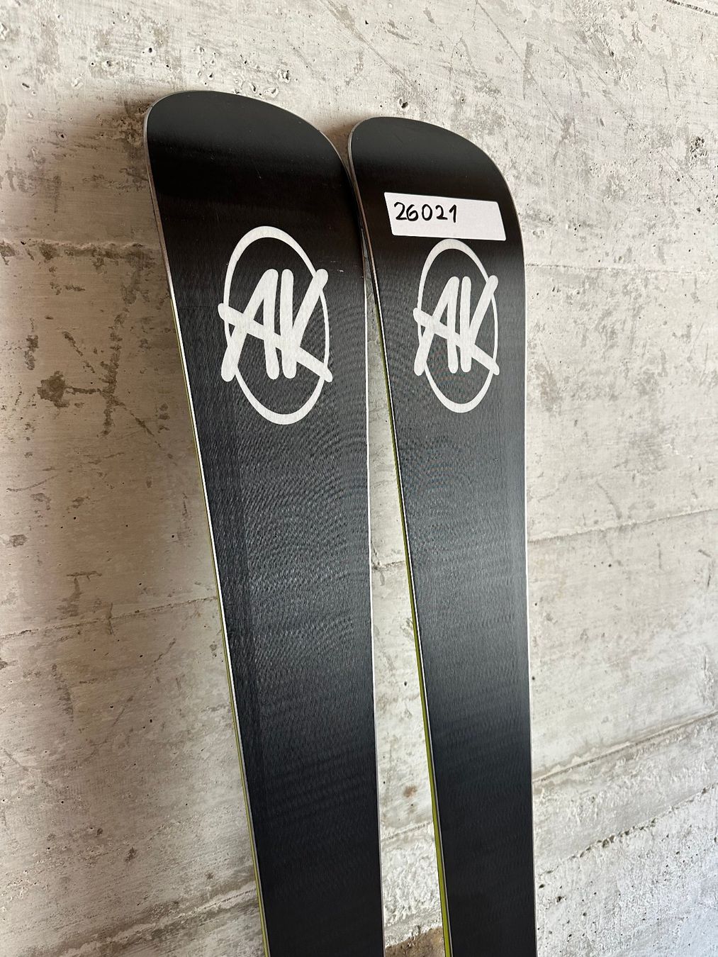 AK Ski Sci: AK Yellow Ski 159CM – Usato da Emmenbrücke venduto da karkarkar 5