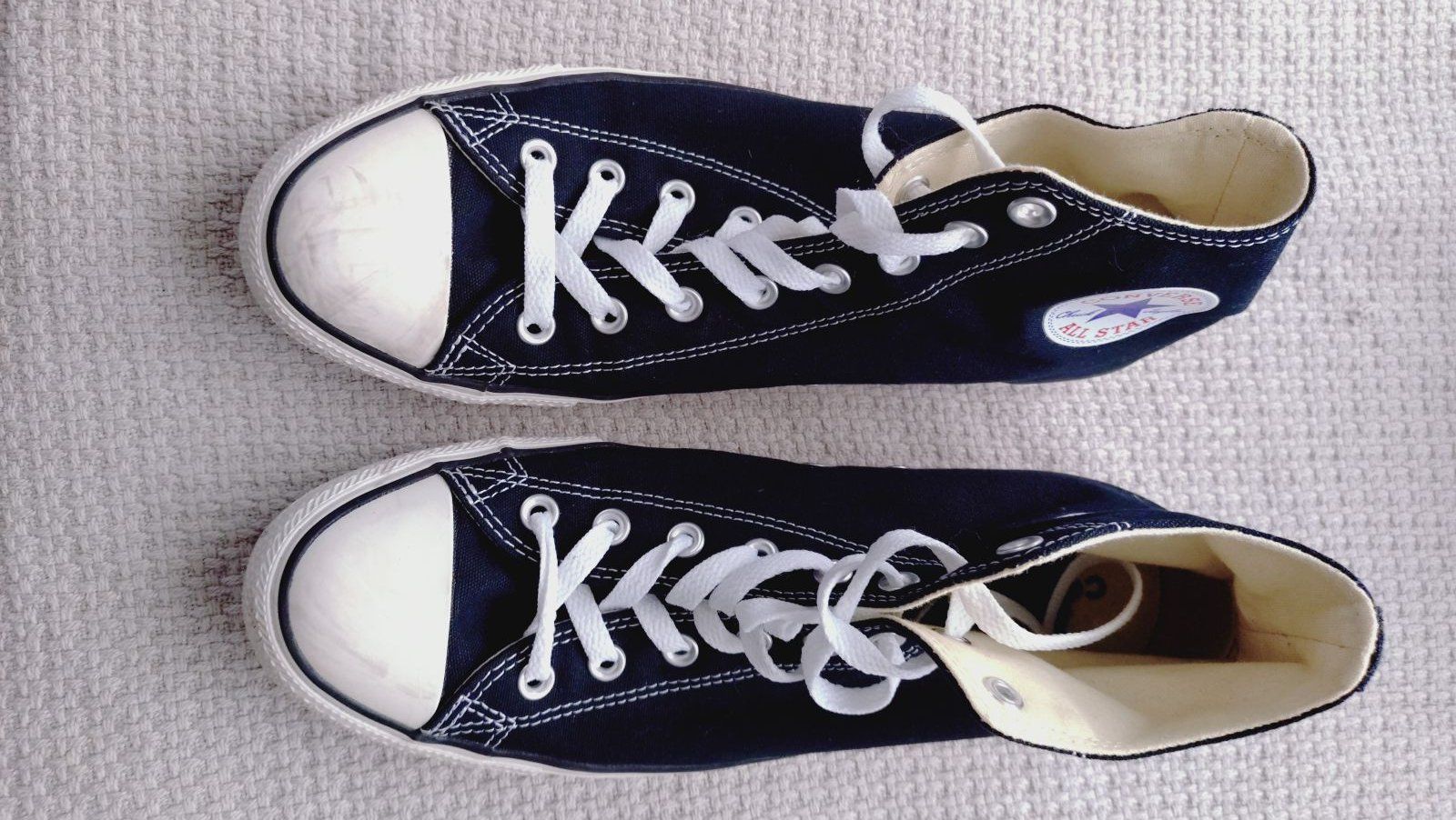 Converse Scarpe da uomo: Converse Chuck Taylor All Star Schwarz Gr. 44 – Usato da Grüningen venduto da Stargazer 1