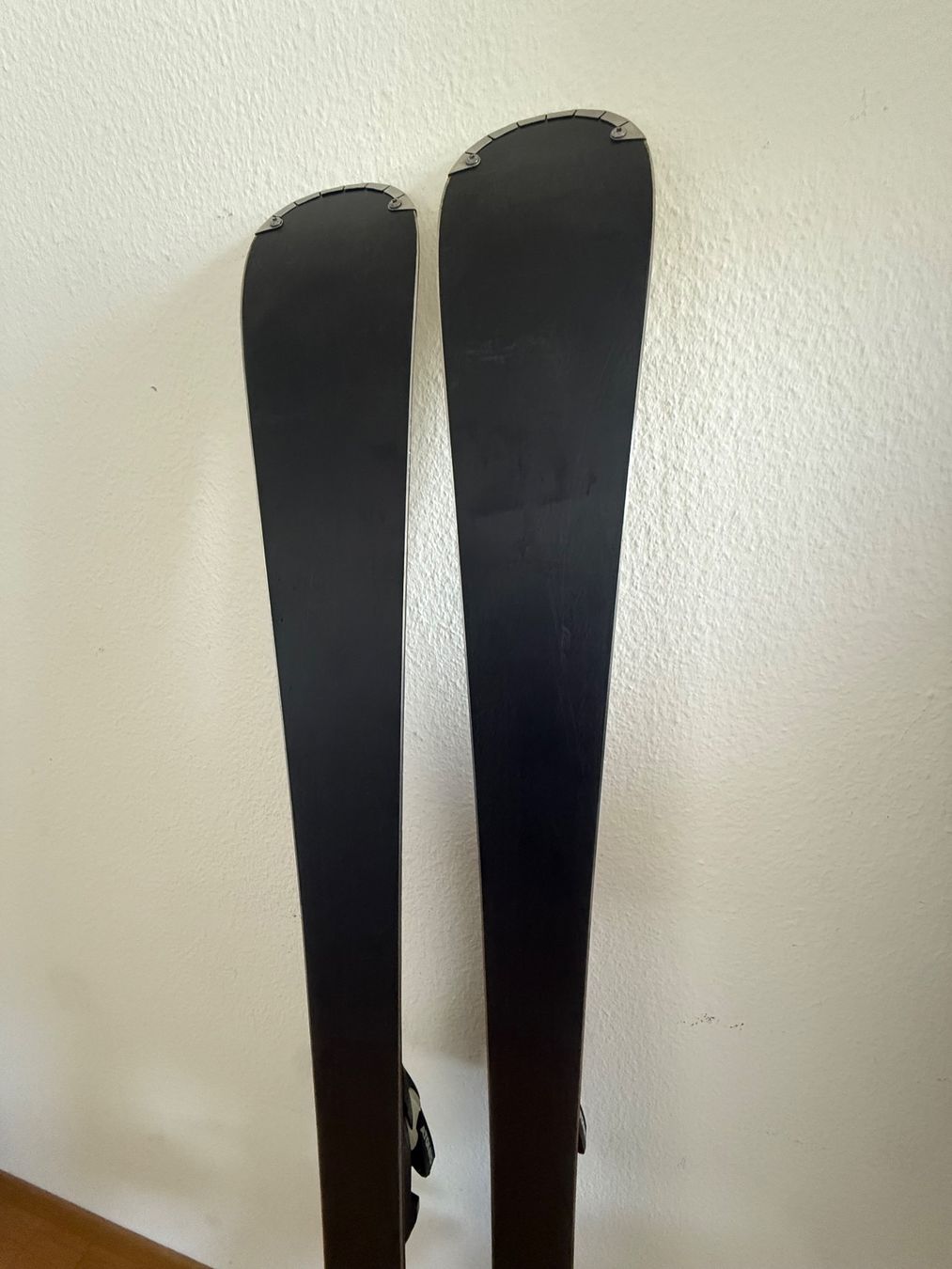 Atomic Sci: Atomic Redster RX Skis - Great Condition for Winter Fun! – Usato da Wädenswil venduto da mai_r7qm 1