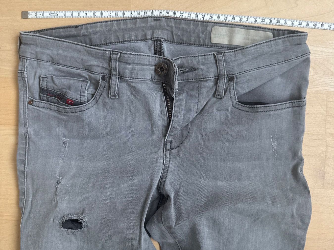 Diesel Jeans: DIESEL Skinny Jeans light grey – Usato da Winterthur venduto da Emma0312