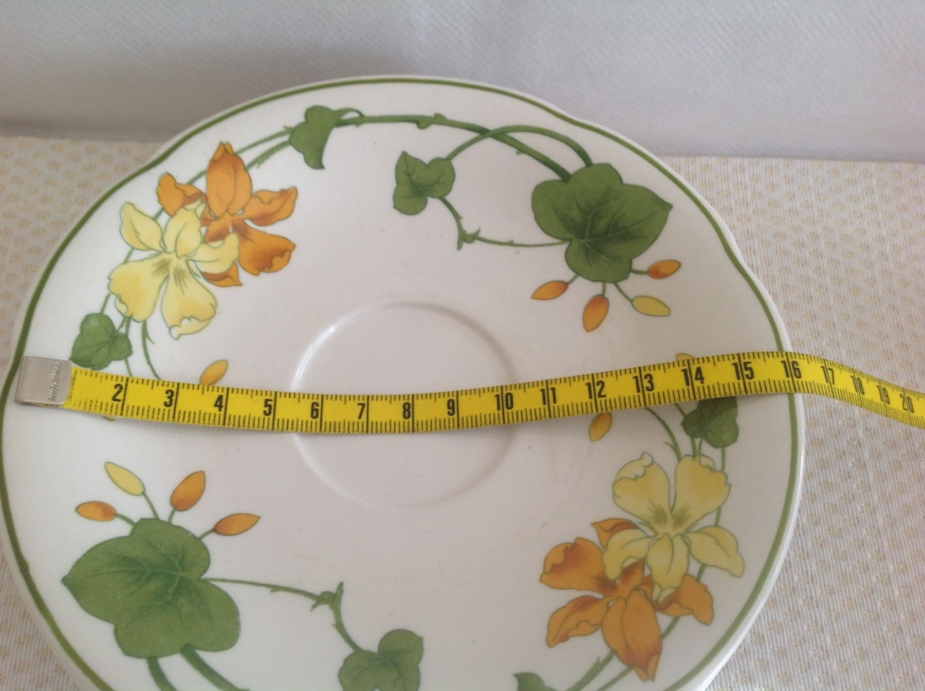 Villeroy & Boch Tazze: Villeroy & Boch - Geranium - 4 soucoupes – Usato da Sion venduto da accroshoes 2