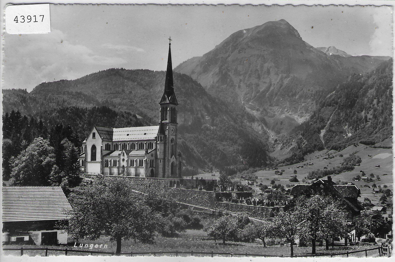 Cartes postales: Lungern - Kirche – D'occasion à Ettingen par Kartenplanet