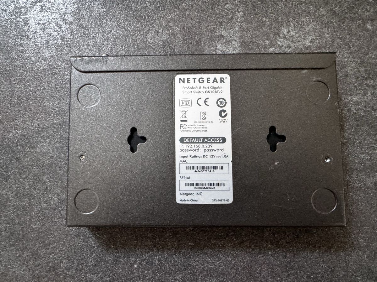 Hub & Switch: Netgear GS108T v2 – Usato da Bern venduto da iho_9j96 1