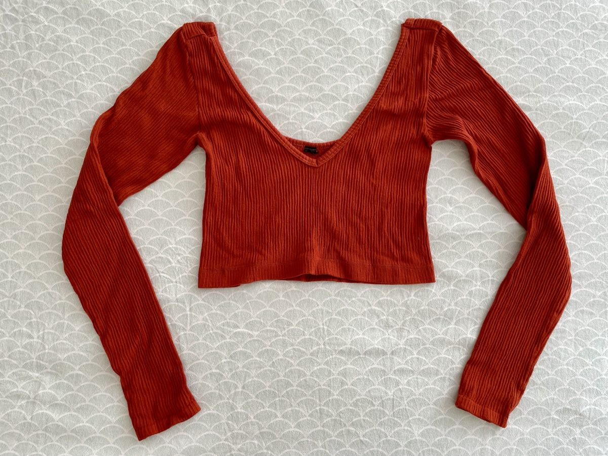 Tops: Langarmshirt Rostrotr Gr. M – Gebraucht aus Zürich von vik_isi