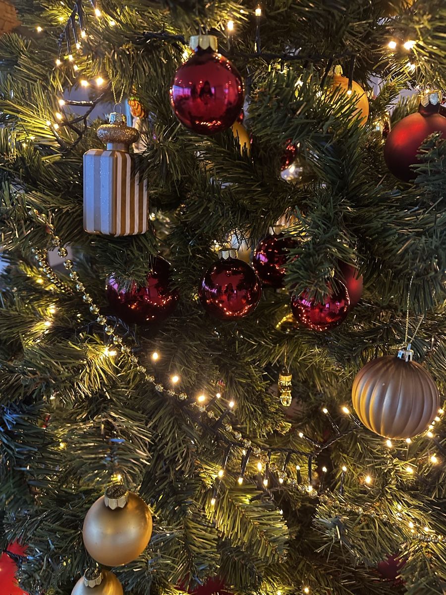 Alle Dekorationen: Weihnachtsbaum inkl. Schmuck  – Gebraucht aus Schindellegi von Nesi79 1