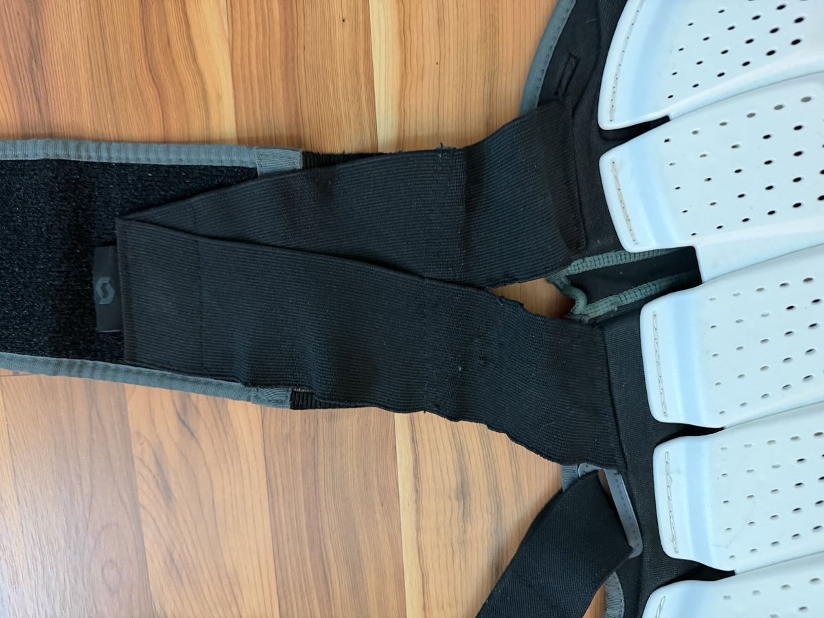 Protezioni & Imbottiture: Scott X-Active Back Protectors Schutzweste S/M Rückenprotekt – Usato da Säriswil venduto da lie_g82q 2