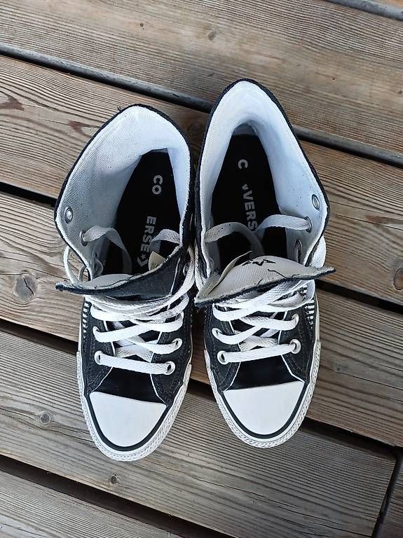 Scarpe da uomo: Converse All Stars.Chuck Taylor – Usato da Zürich venduto da jjud 1