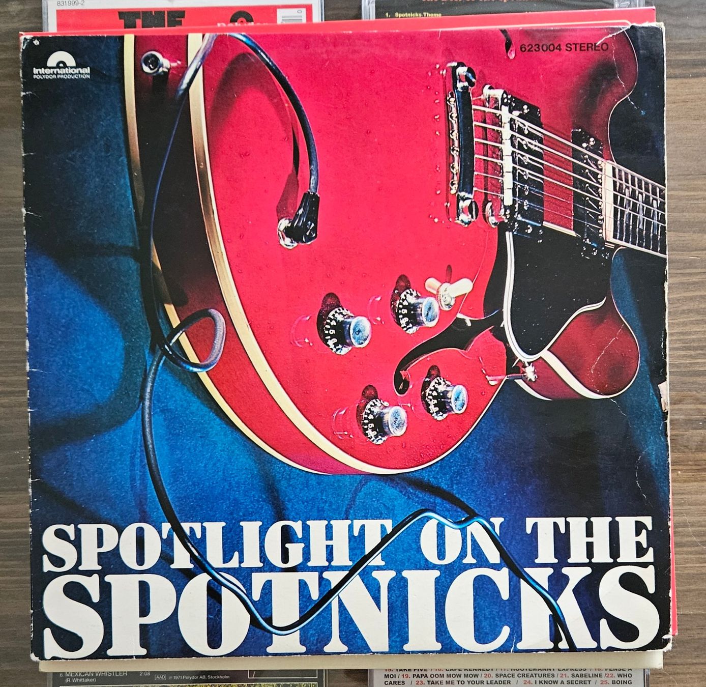 CDs: The Spotnics 5 CD 4 LP top – Gebraucht aus Bern von Airwin 4