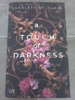a Touch of Darkness von Scarlett St. Clair