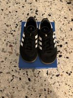Adidas Samba Kinderschuhe schwarz weiss neuwertig