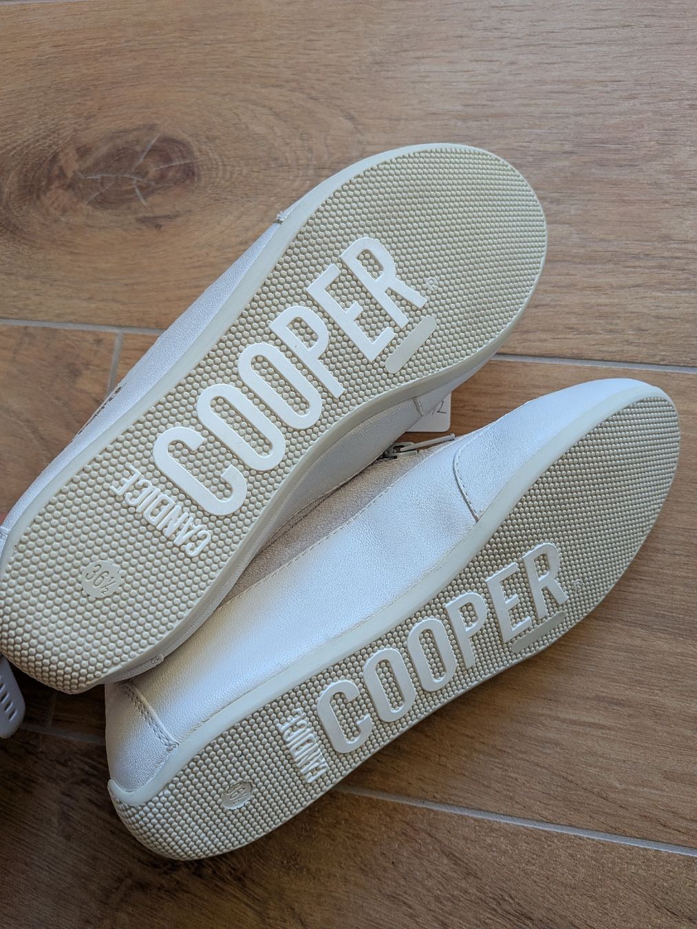 Scarpe da donna: Candice Cooper Sneakers Grösse 36.5 – Usato da Eschenbach SG venduto da SanFranciscoCalifornia 2