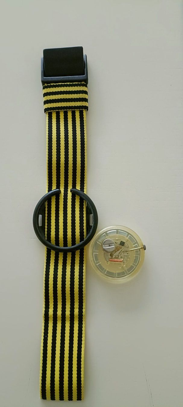 Swatch Orologi: Pop Swatch YELLOW ZEBRA – Usato da Sachseln venduto da samawe 2
