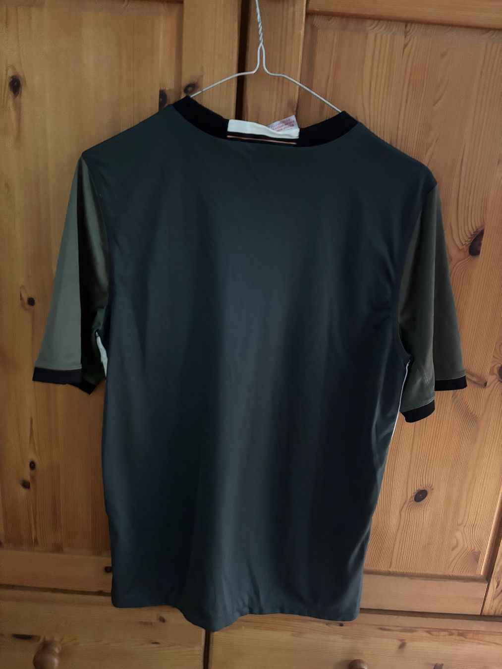 Adidas Canottiere & Pantaloni: Deutschland Trikot – Usato da Jona venduto da iri_b 1