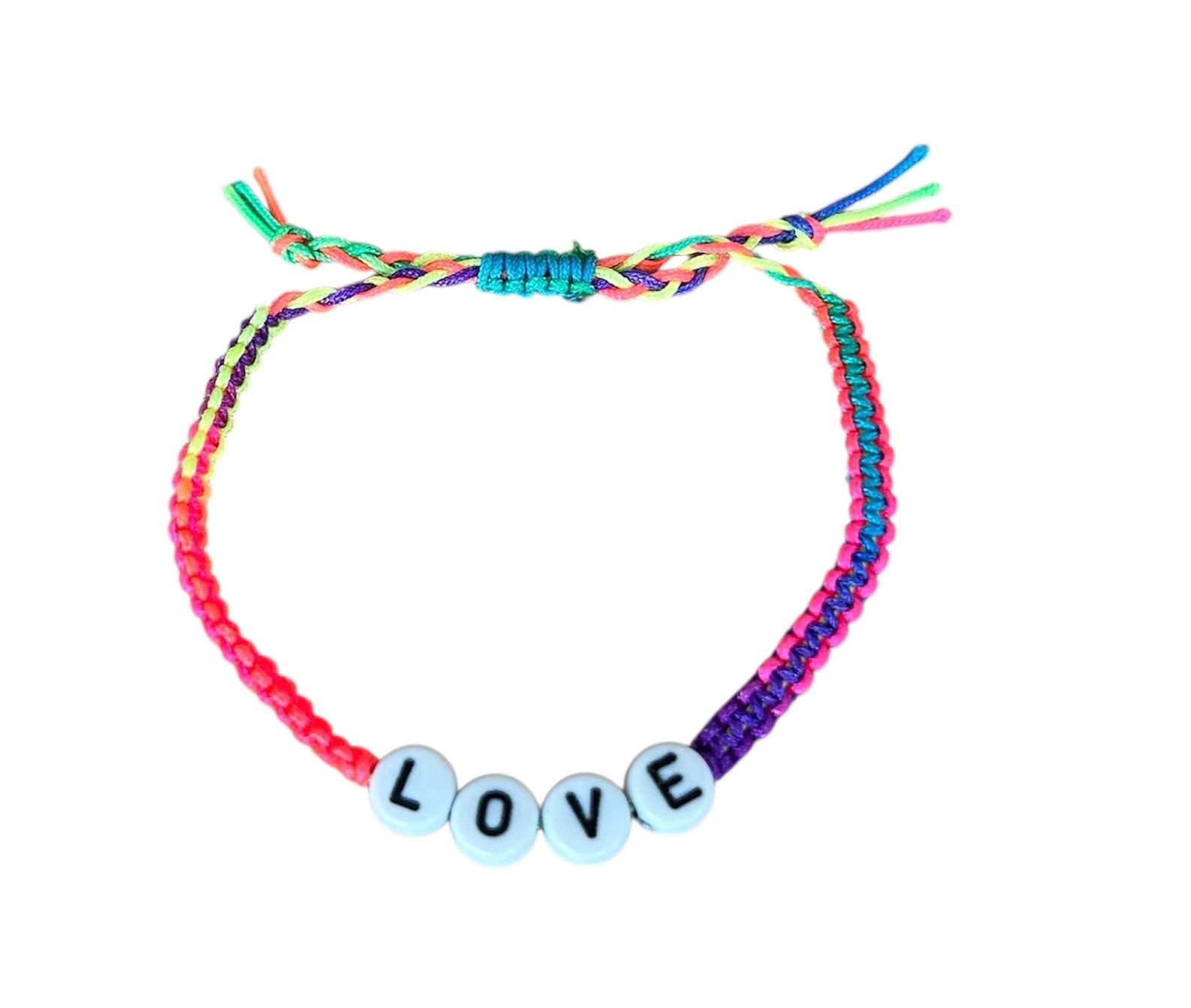 Armbänder & -reifen: Armband LOVE in Regenbogenfarben - Neu Handmade – Neu und originalverpackt aus Geneve von vane267 1