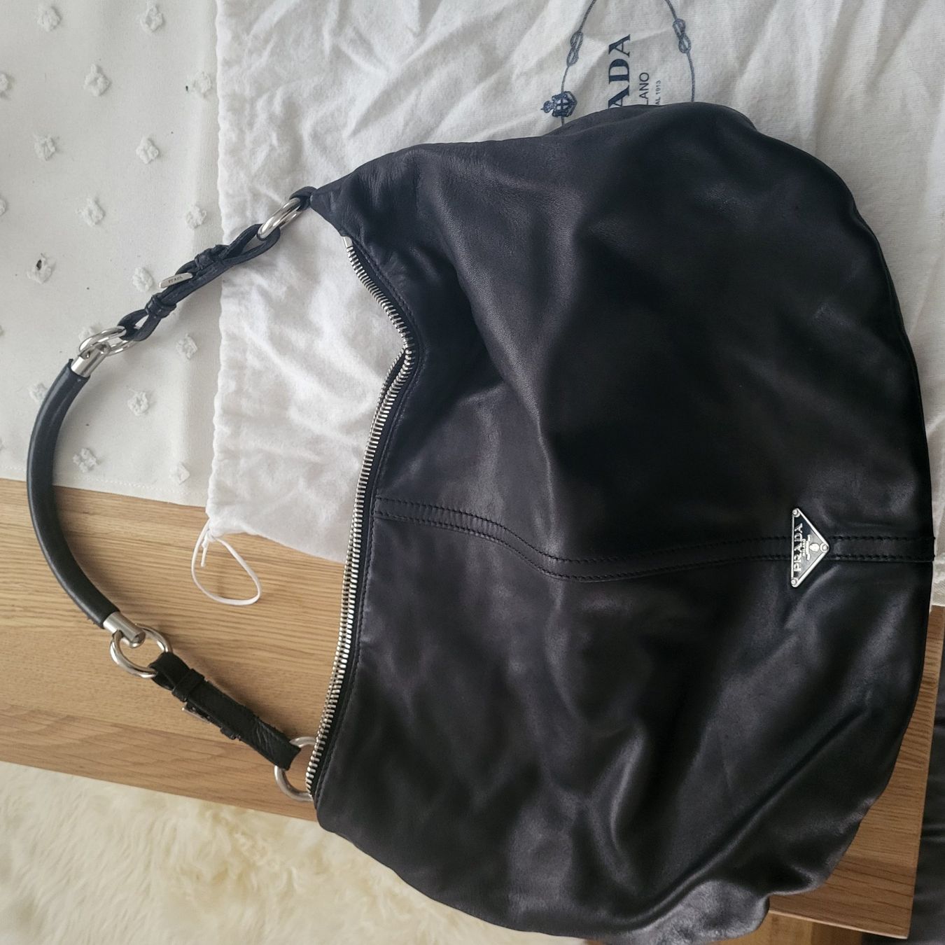 Prada Taschen für Damen: Prada Tasche Leder – Gebraucht aus Rickenbach b. Wil von diepe