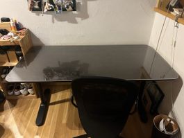 Bureau avec chaise 