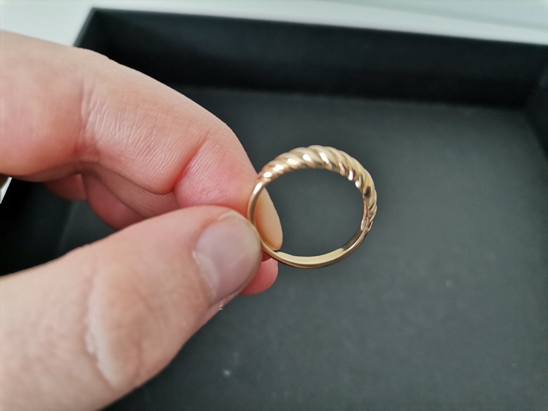 Anelli: Bague or 1,70 gr 160mm taille 5.5 – Usato da Onex venduto da Neimad7 2