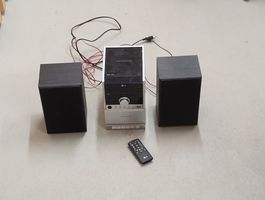LG Micro Hi-Fi System XC12U, Speakers & Remote