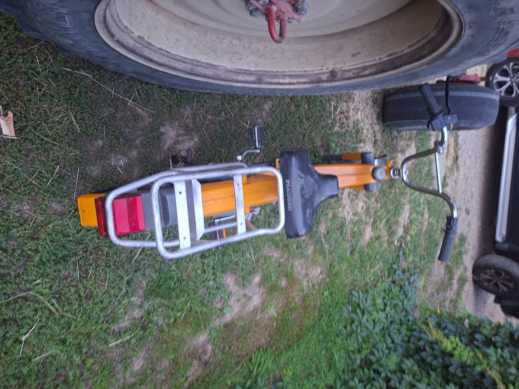 Piaggio Ciclomotori: Mofa Piaggio SI ex Post mit Ausweis rolling Chassis – Usato da Balsthal venduto da redcarpet 5
