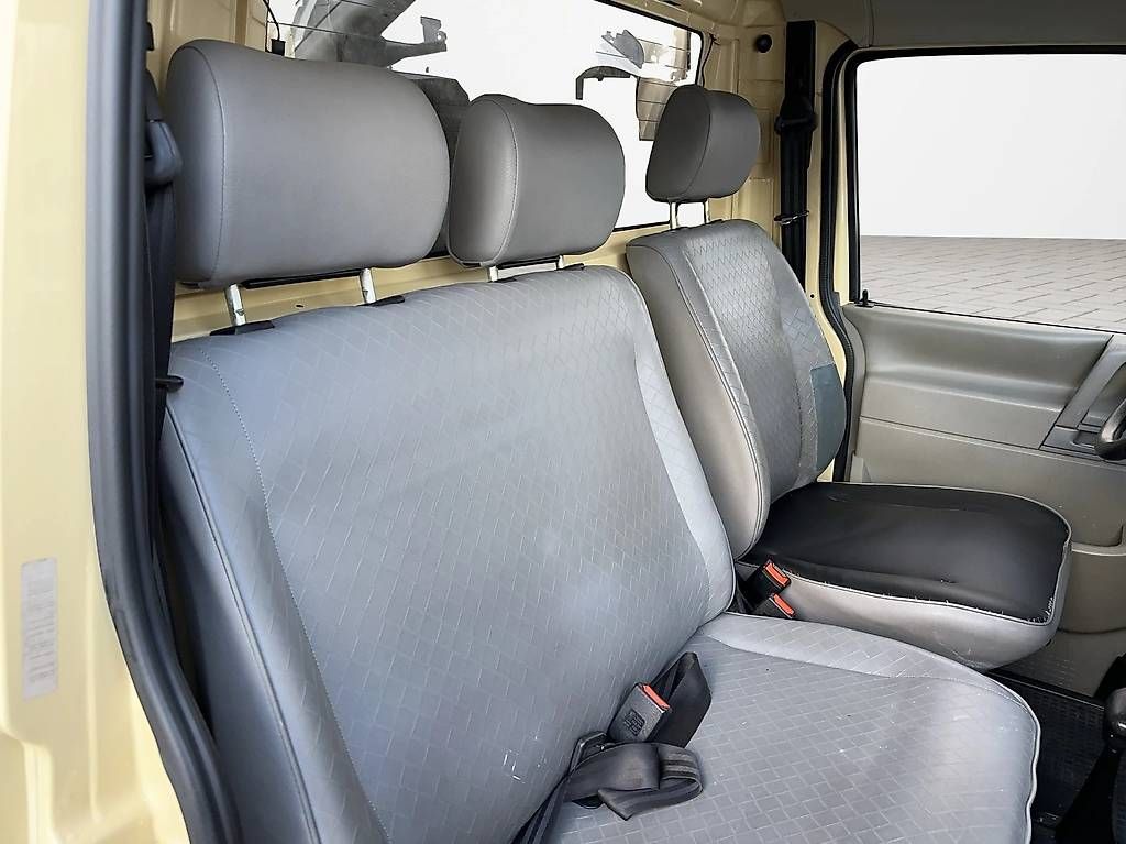VW Automobili: VW T4 2.5 Brücke mit Plane – Usato da Alpnach-Dorf venduto da Hess-Automobile 9