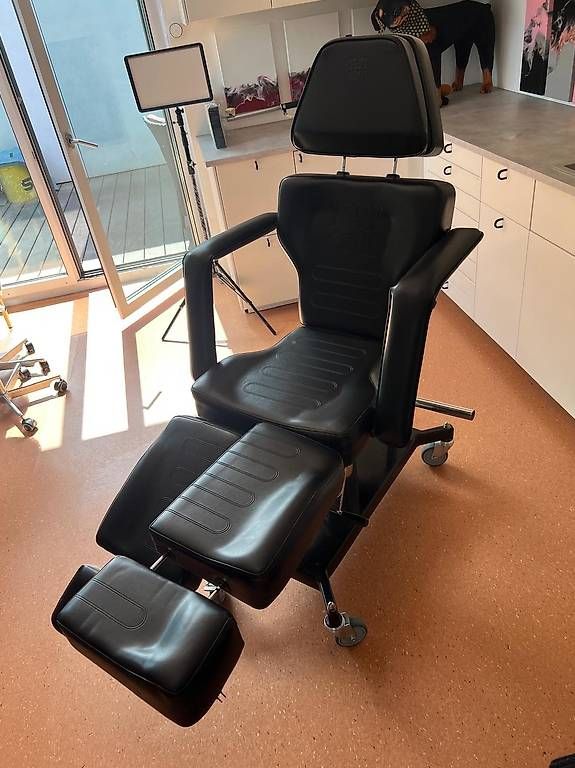 Kosmetik-& Massageliegen: TATSoul 370-S Client Tattoo Chair – Gebraucht aus Rümligen von Natasha2 4