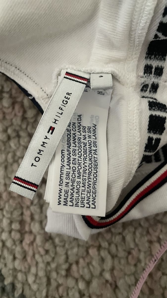 Tommy Hilfiger Altra biancheria intima: Tommy Hilfiger Bralette – Nuovo (secondo la descrizione) da Oetwil am See venduto da ser_j95v 2