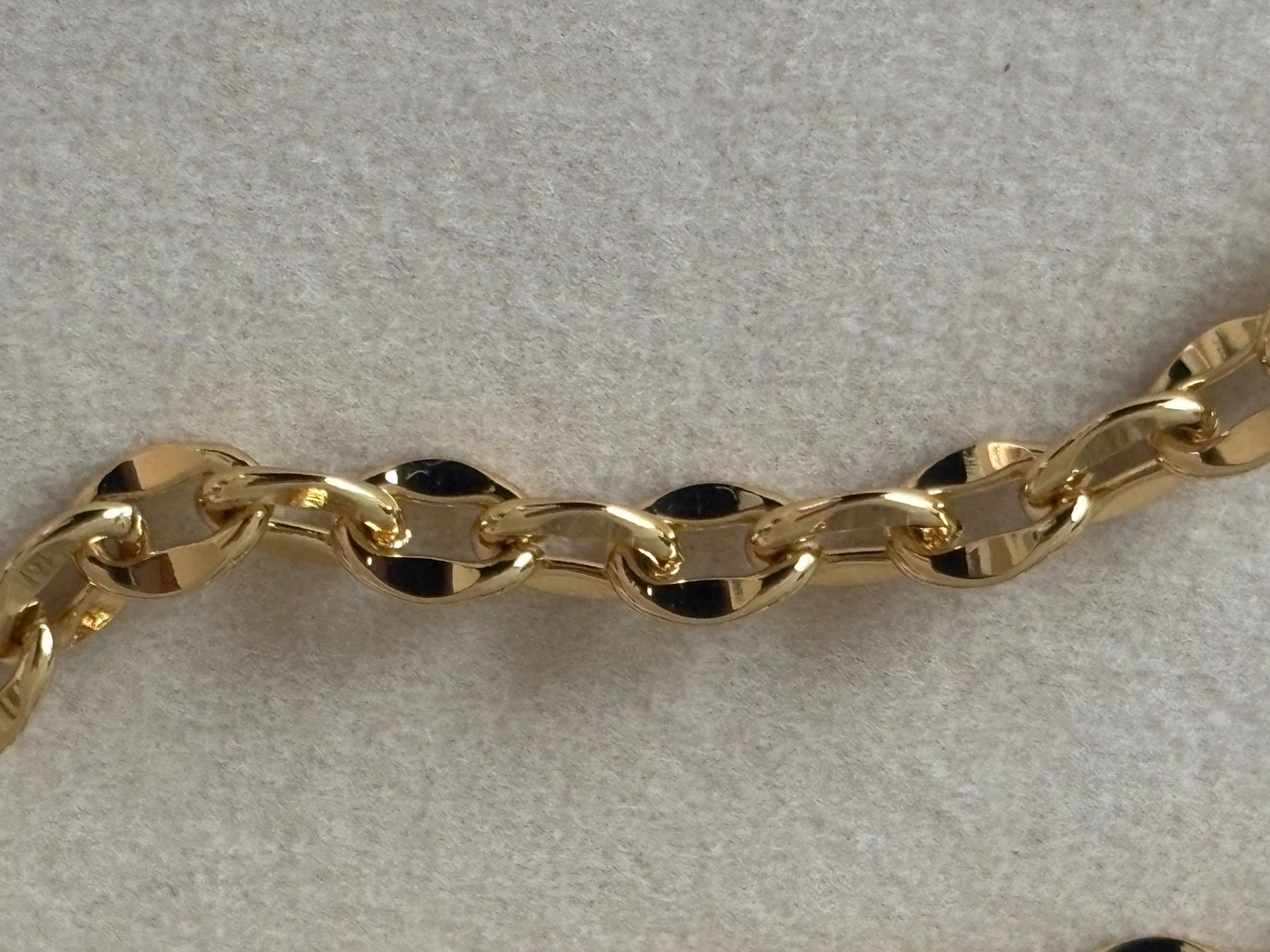 Catenine: Luxus Elegante Edelsthal Kette Farbe : Gold/ Silber Zirkonia – Nuovo (secondo la descrizione) da Biel-Bienne venduto da Roserosse13 5