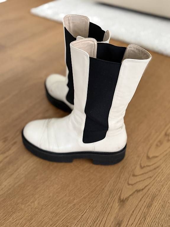Scarpe da donna: Boots von Stuart Weitzman  – Usato da Steinhausen venduto da deikoon 1