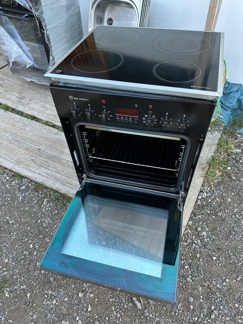 V-Zug Forni: Backofen mit Glaskeramik V-ZUG – Usato da Spreitenbach venduto da Space_X 7