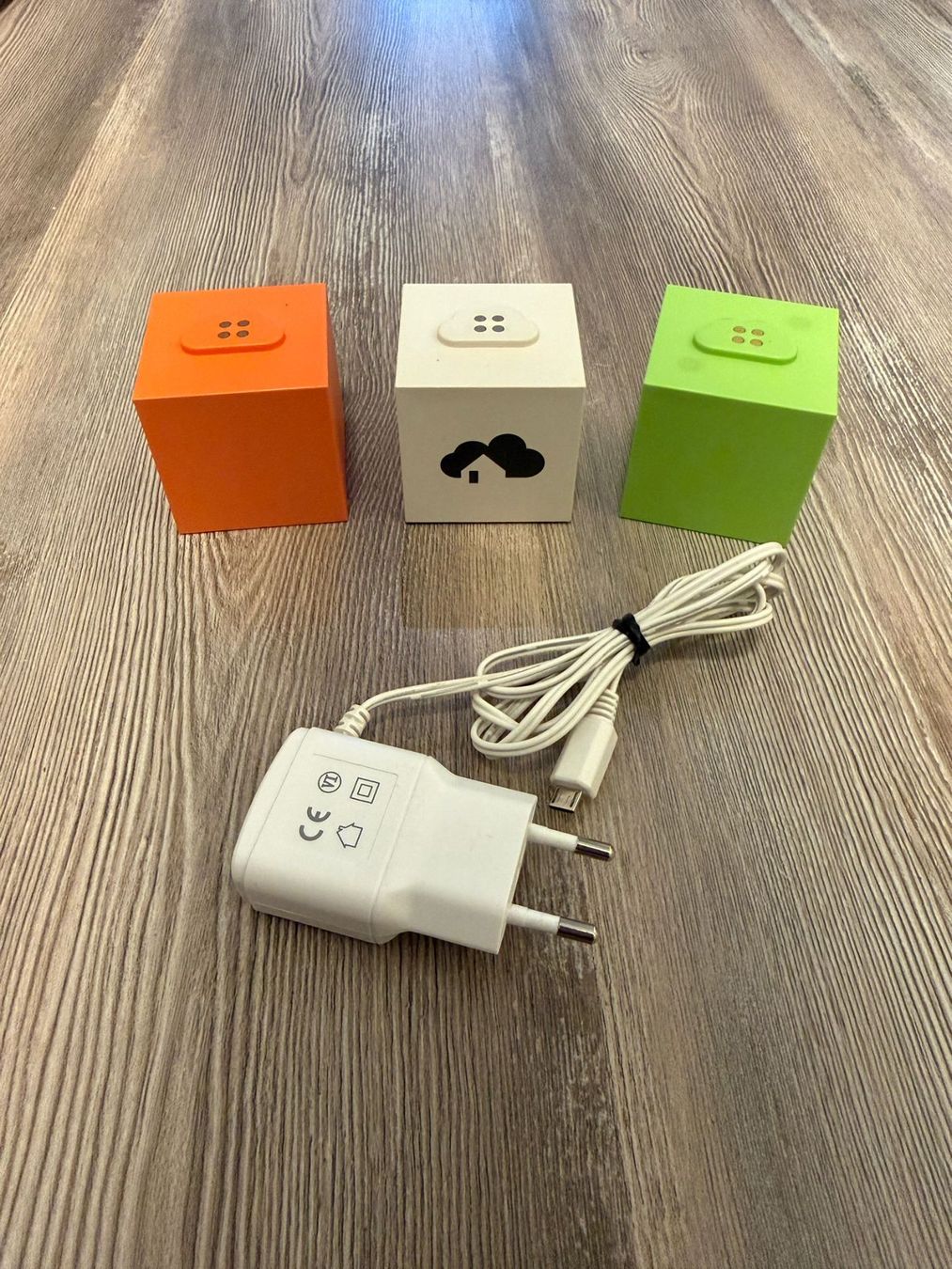 Systèmes de contrôle: Homee Set (Brain+Zwave+Zigbee) – D'occasion à Windisch par Mordio