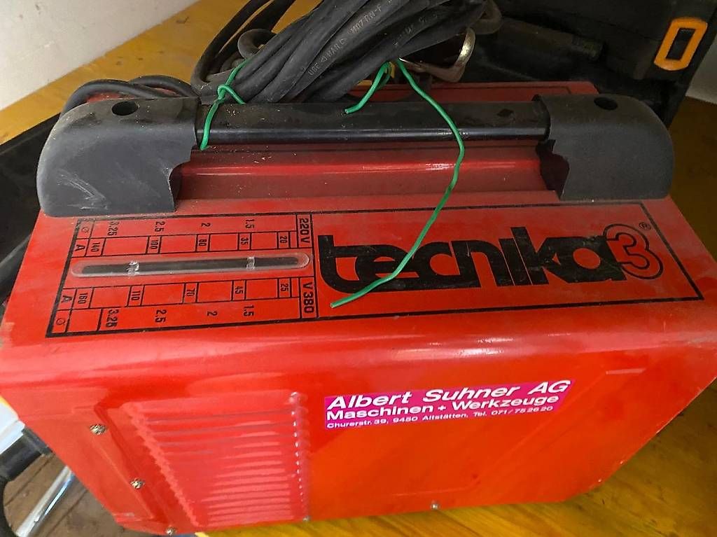 Saldatori: tecnika3 Schweissgerät – Usato da Rebstein venduto da kuh_ym8x