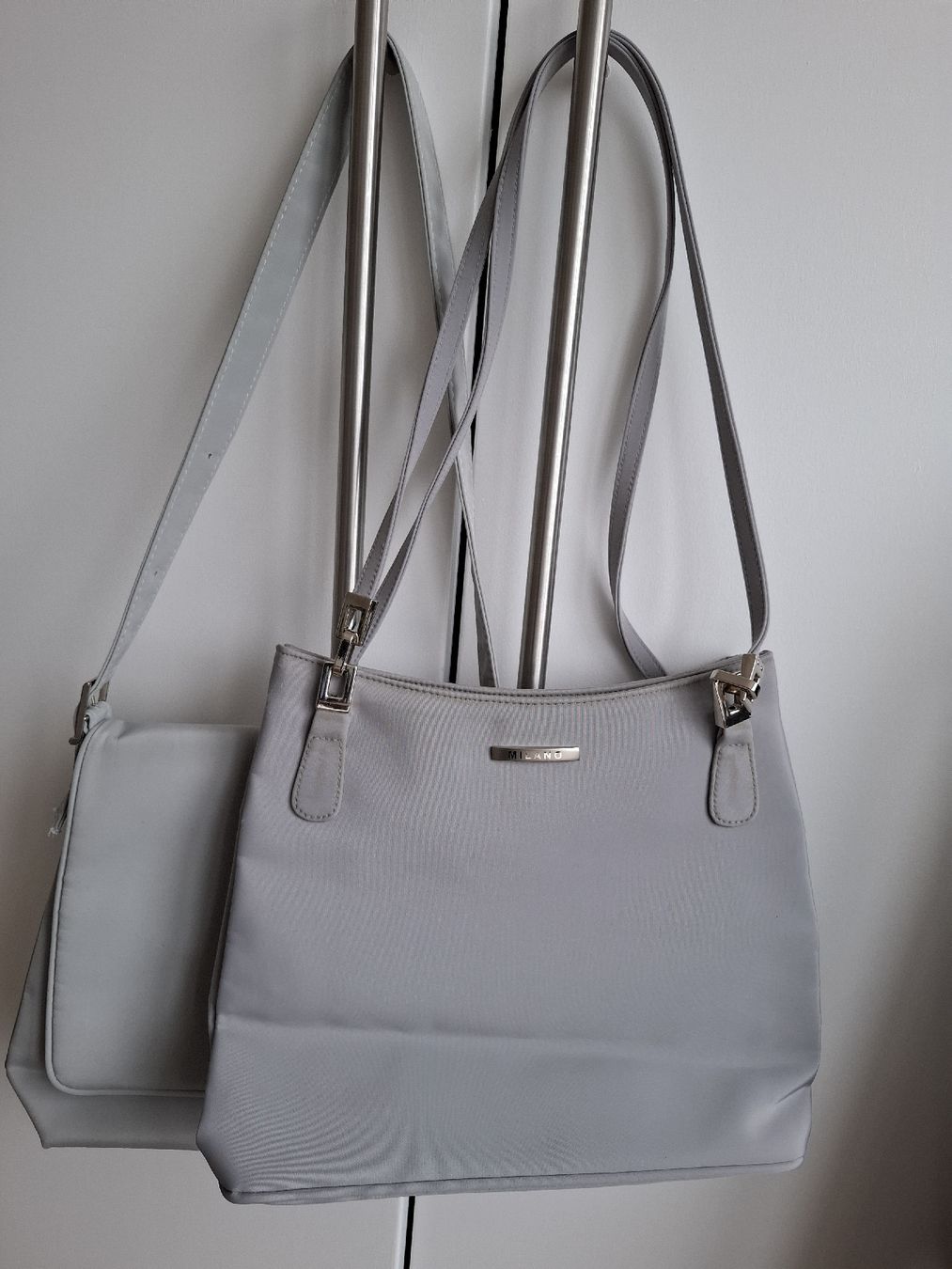 Borse da donna: 2 graue Handtaschen,  Versand auch möglich – Usato da Neuenhof venduto da summer_25 8