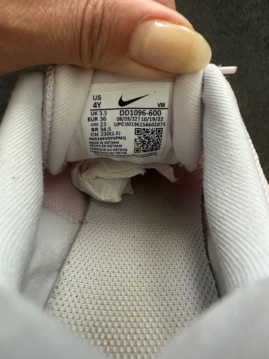 Nike Scarpe per ragazze: Nike Laufschuhe rosa Grösse 36 neu – Nuovo (secondo la descrizione) da Winterthur venduto da ChicMarkt 3