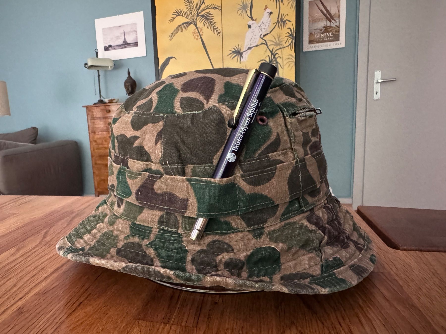 Copricapi, berretti & cappellini: Bob Chapeau de soleil camouflage 59 cm – Usato da Genève venduto da New-York12 1