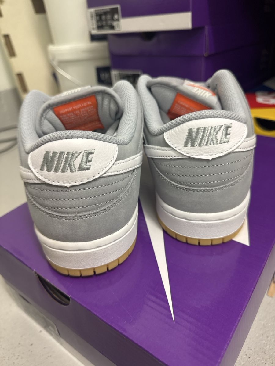 Herrenschuhe: Nike SB Dunk Low Wolf Grey Grösse 43 grau – Neu und originalverpackt aus Bülach von Sarah_sun93 1