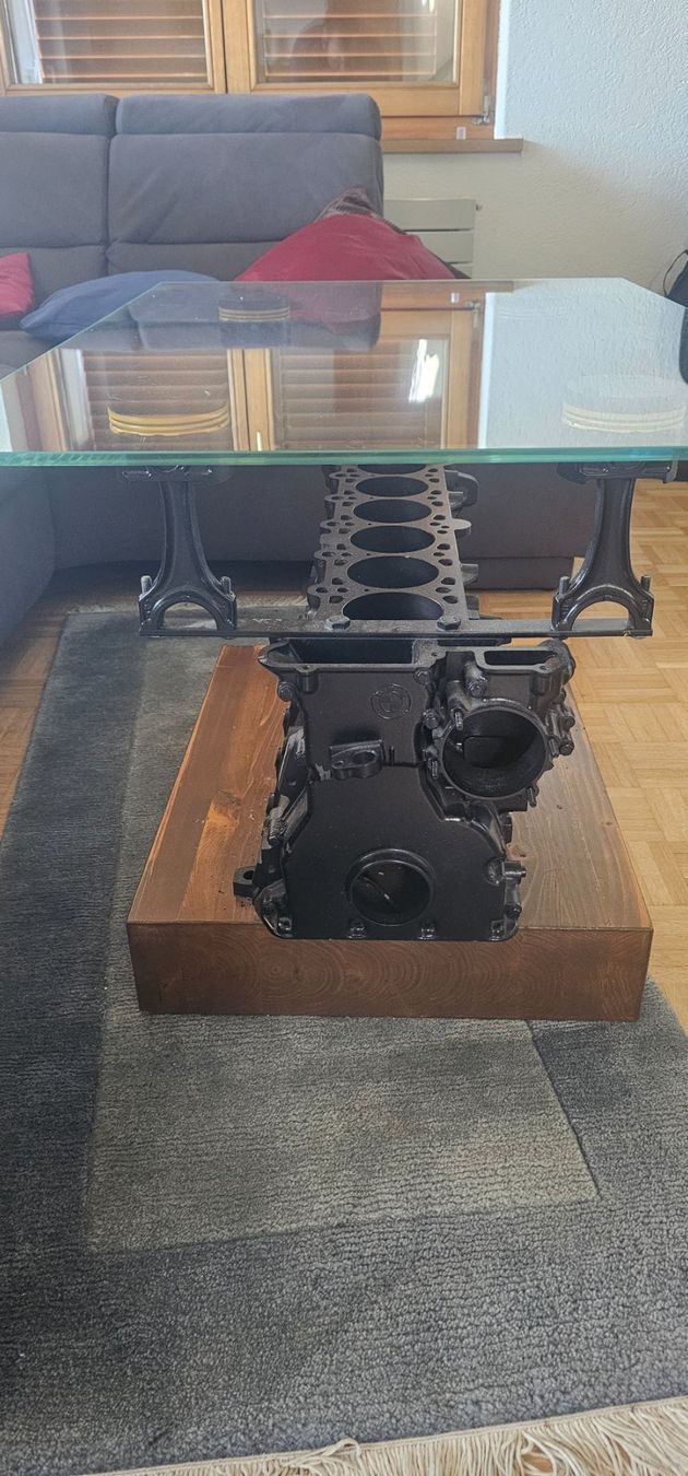 Tavoli: Tisch Motorblock Glas – Usato da Leutwil venduto da Michael091 2