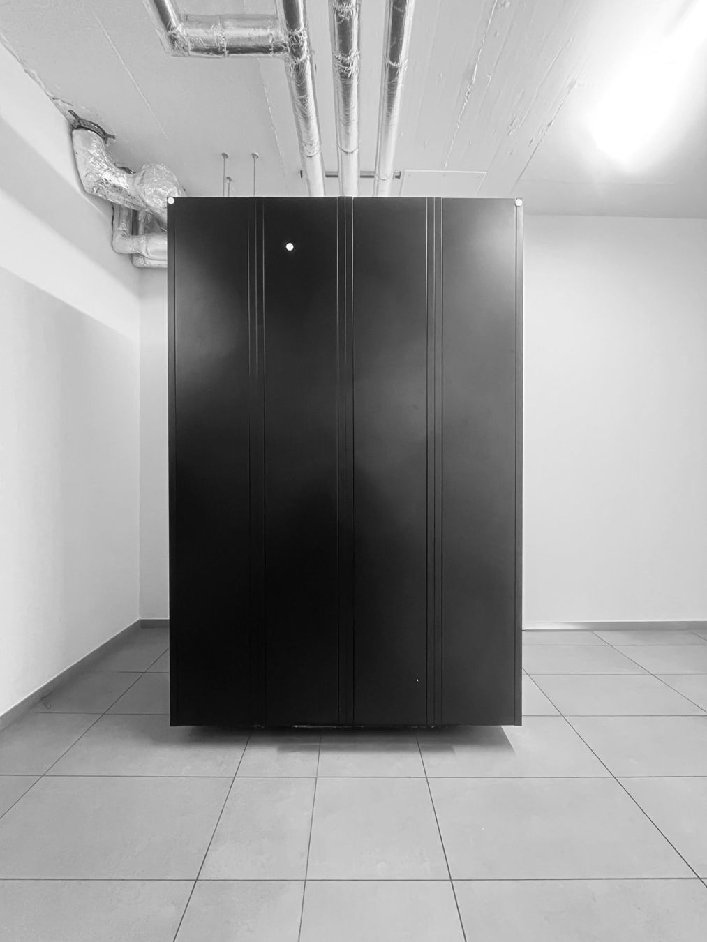 Armadi: Garderobe / Spind / Locker aus Stahl – Usato da Basel venduto da Agnino_Pdz 3