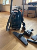 Miele Staubsauger Complete C3 Cat&Dog Powerline 