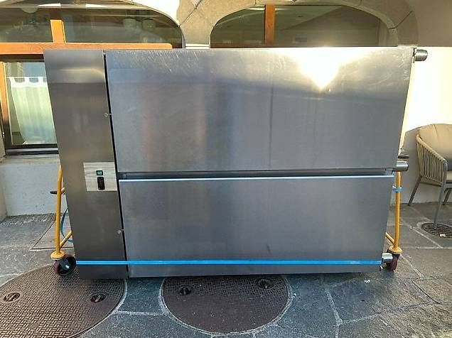 Kühlschrank: Armoire réfrigérateur  – Gebraucht aus Château-d'Oex von inf_6nt5 2
