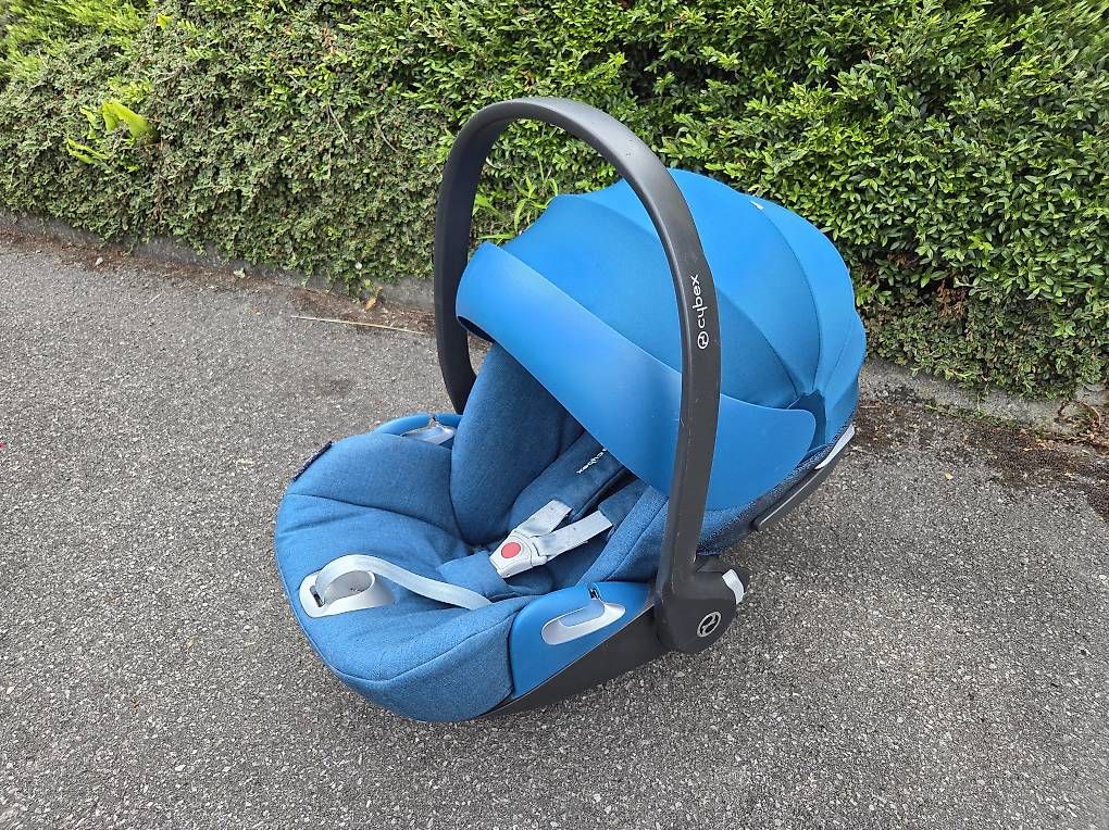 Cybex Seggiolini per auto: Cybex Babyschale Cloud Z2 i-size Maxicosi – Usato da Meggen venduto da pirmins
