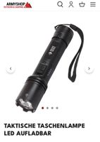 Taktische LED Taschenlampe - Robust und Wiederaufladbar!