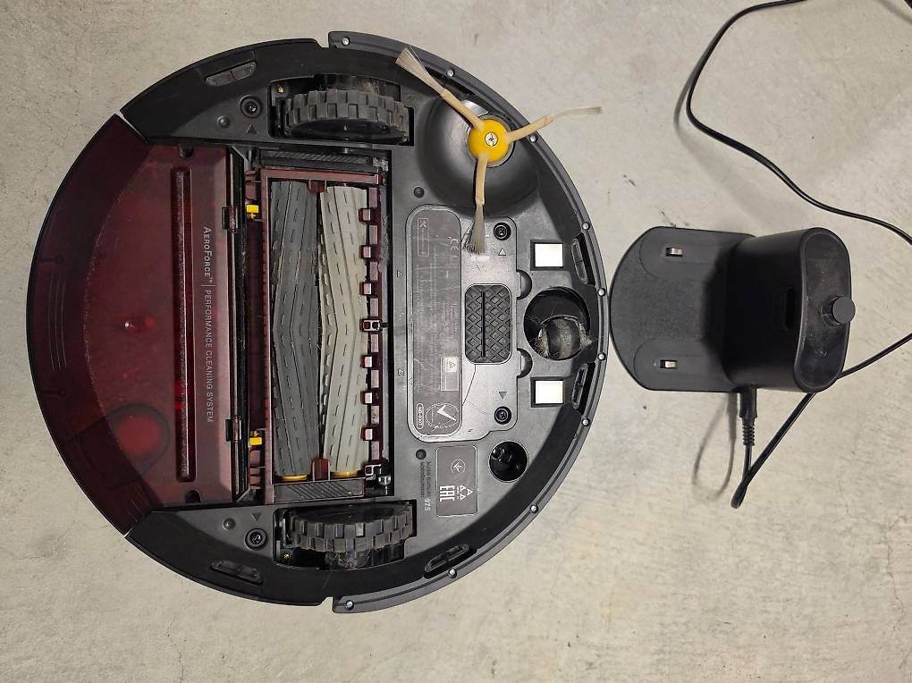 Irobot Staubsauger & Zubehör: Irobot roomba Staubsauger Roboter – Gebraucht aus Zürich von chrge1983 1