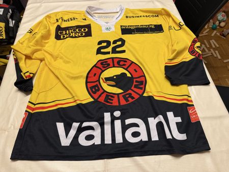 SC Bern Gameworntrikot Junioren Nummer 22 Grösse XL