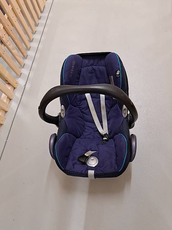 Auto-Kindersitze: Maxicosi – Gebraucht aus Hinterkappelen von GerdaT 1