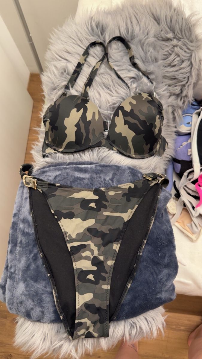 Costumi da bagno & Bikini: Bikini - Set 👙 – Usato da Moosseedorf venduto da Syasyyy__ 4