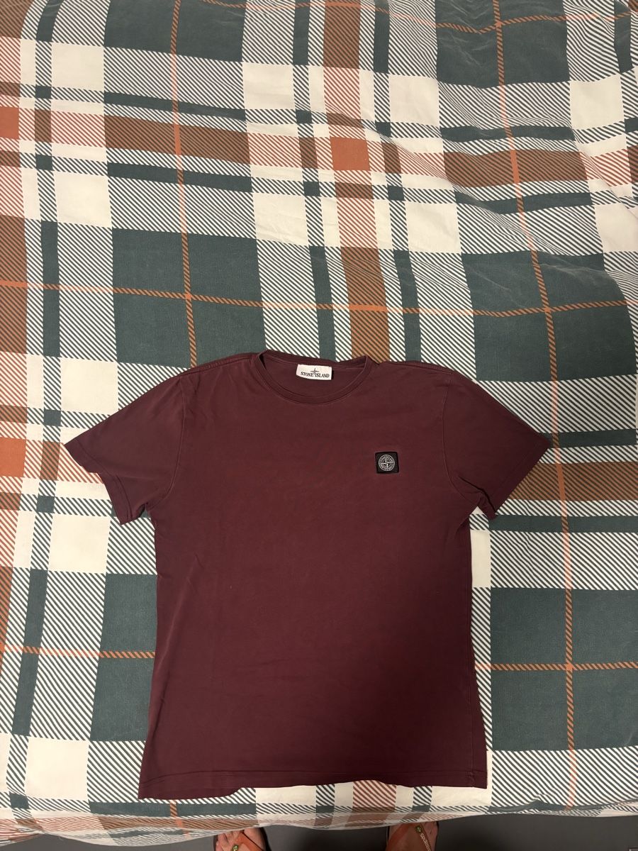 Stone Island T-shirt: Vintage Stone Island t-shirt – Usato da Lugano venduto da fca_bfs9