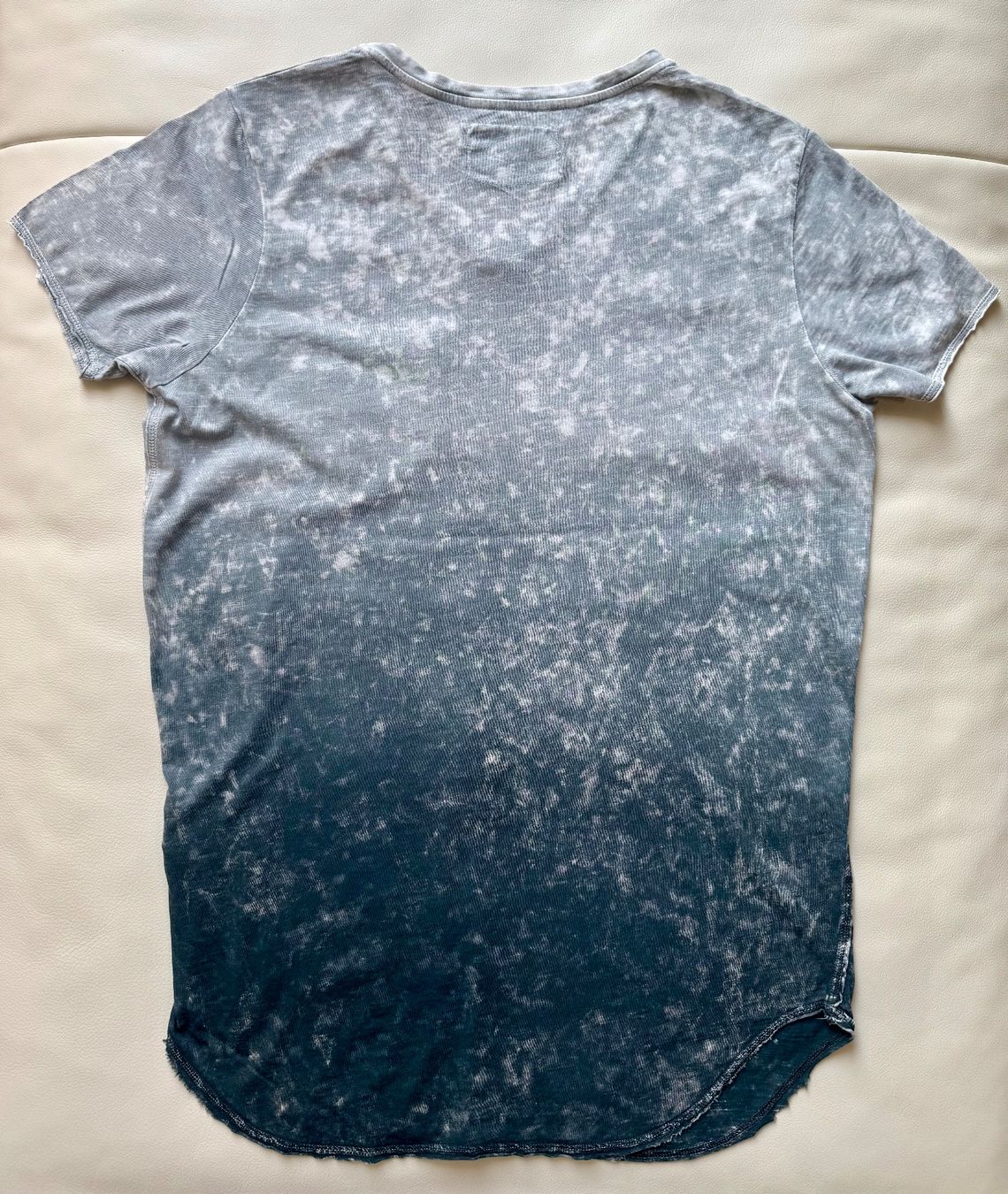 True Religion T-Shirts: TRUE RELIGION T-Shirt Grösse S – Gebraucht aus Brüttisellen von eic_bwt5 6